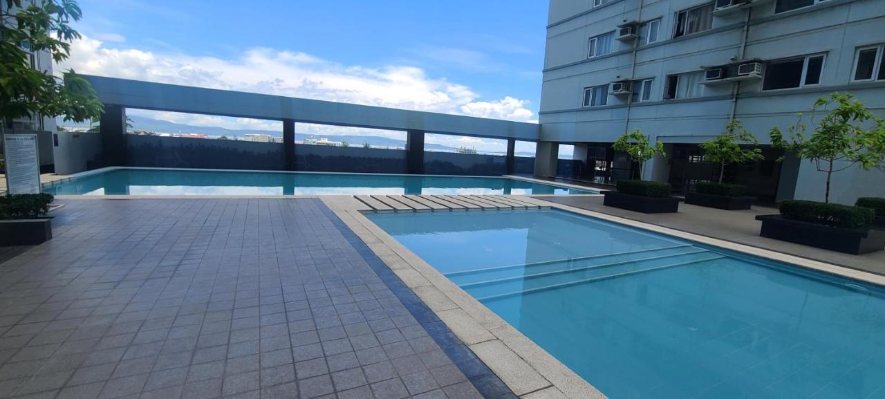 Avida Tower Free Airport Pick Up For 3 Nights Stay Or More Davao City Exterior foto